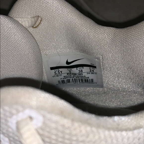 KYRIE IRVING Boys Sneakers - Picture 4 of 4